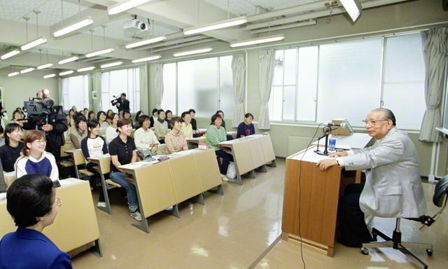 聖教新聞 企画 連載 紙面