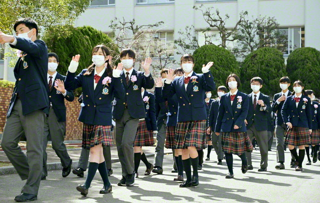 創価学園で卒業式 東京校52期 関西校47期 やっさんのブログ 創価学園で卒業式 東京校52期 関西校47期 やっさんのブログ