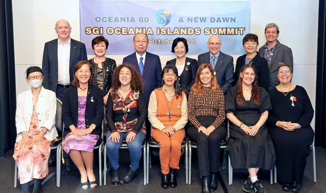 使命深き太平洋の島々の友と朗らかに（ウェリントン市内で）