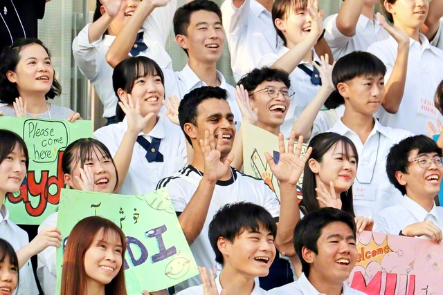 創大留学生との交流行事「グローバルキャンプ」※