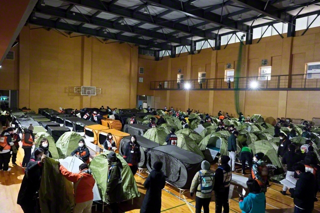 実際に災害対応に当たる医師や看護師・保健師ら160人が参加した演習（北海道・北見市内で）