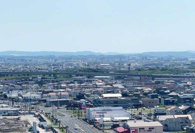 木更津市の街並み。東京湾アクアラインの千葉県側の着岸地として住宅や商業・流通施設などの整備が活発に進んでいる