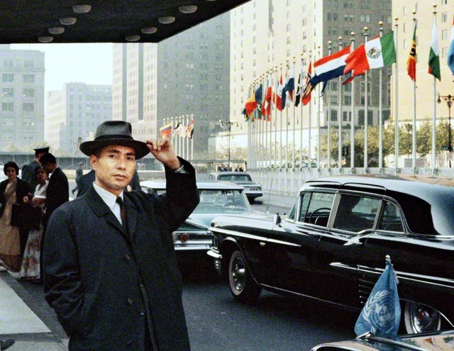 1960年10月14日、ニューヨークの国連本部を視察した池田先生