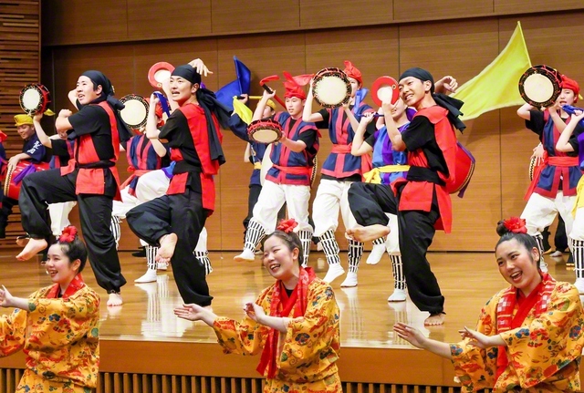 【創価大学イチャリバチョーデーズ】創価大学で開催された、6・23「沖縄慰霊の日」平和祈念イベントでの演舞（6月）