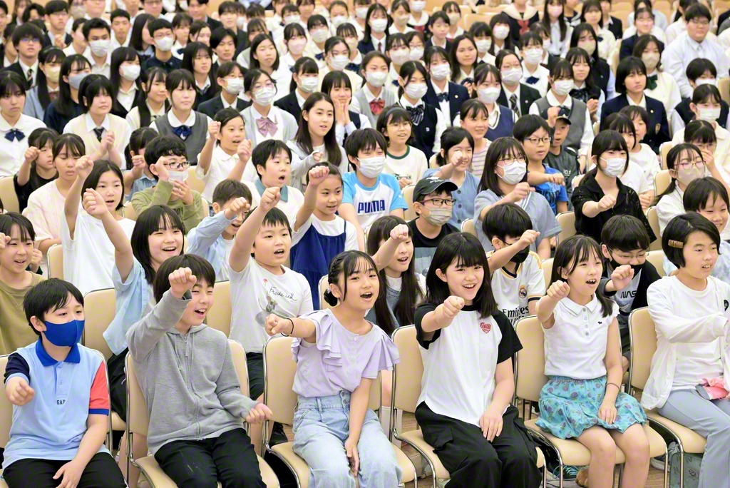 良品 新人間革命 池田大作 聖教新聞 創価学会 送料無料 20冊 多数帯つき 小説『新・人間革命』『人間革命』要旨｜SOKAnet - 創価学会公式