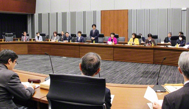 強制不妊手術の原因検証について国会が第三者機関に委託して行うことを決めた超党派議員連盟の総会（2024年11月）