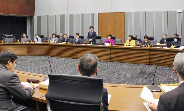 強制不妊手術の原因検証について国会が第三者機関に委託して行うことを決めた超党派議員連盟の総会（2024年11月）