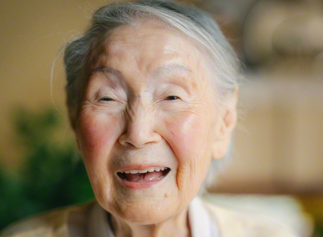 内田みしばさんのお肌はツヤツヤ。化粧はしていない