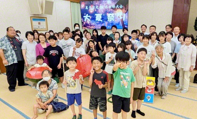 大人も子どもも一緒になって楽しんだ岩手宝光県の未来部大会(2日、水沢文化会館で)