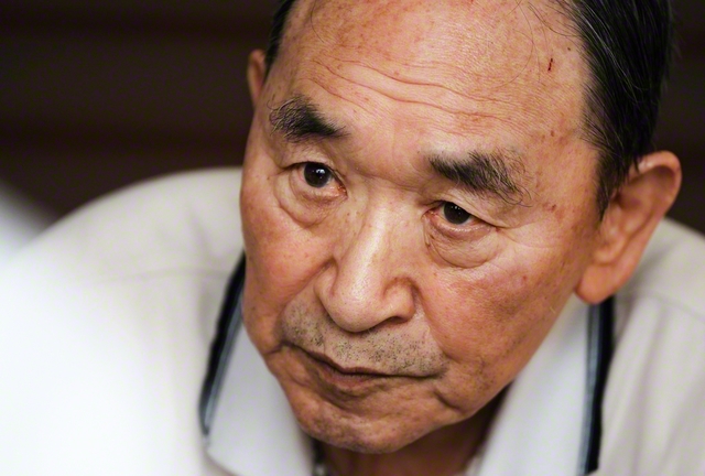 原爆への怒りと平和への願いが、その目に宿る。河野さんは「戦争は人間の心が生むんじゃけえの」と言った