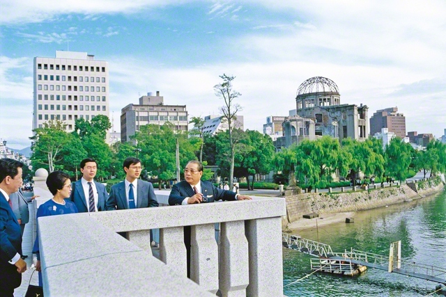 被爆40年となる1985年の10月、池田先生は広島を訪問。原爆の投下目標とされた広島市の相生橋に立った