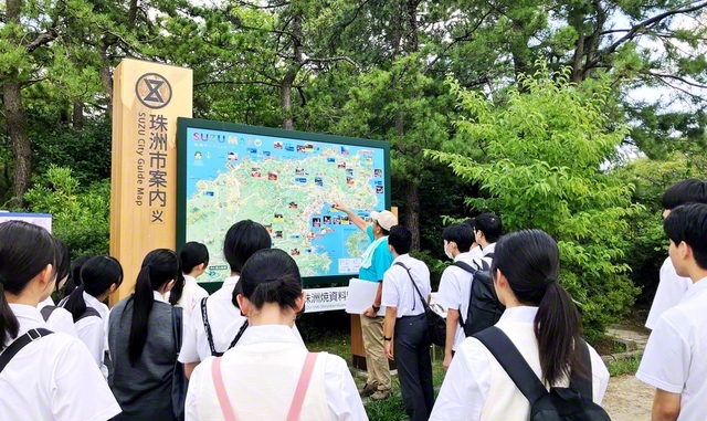 石川のフィールドワークでは珠洲市をはじめ「能登半島地震」の被災地を回り、復興への歩みを学んだ（8月24日）
