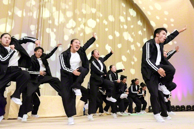 関西創価高校のダンス部