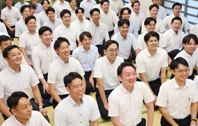 学生部の代表者大会。新任のリーダーが、清新な息吹で出発した（東京戸田記念講堂で）
