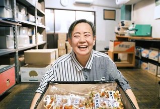「今の自分が一番好きで、一番幸せ」と、まり子さん。「衆生所遊楽」を実感する