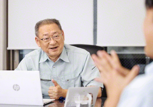 「棚からぼた餅じゃないんだからさ、目標持って題目あげて挑戦する。それが青春なんですよ」と斉藤さん