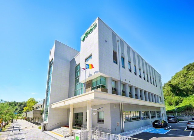 新たに誕生した「始興幸福文化会館」(京畿道・始興市)
