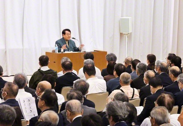 寺島氏が講演した専門部のセミナー（創価文化センター内の金舞会館で）