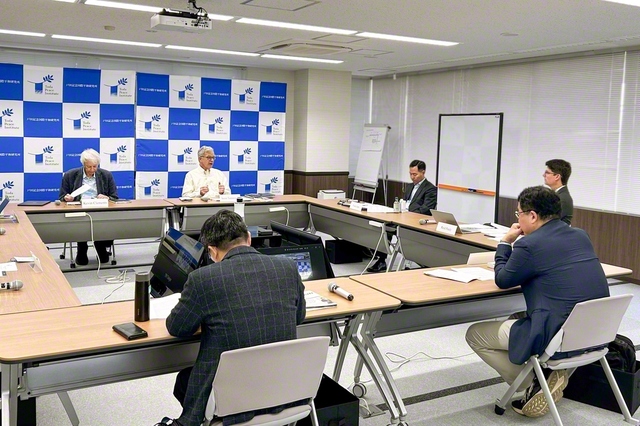 東京で行われた、北東アジアの平和と安全保障を巡る学術会議（17日）