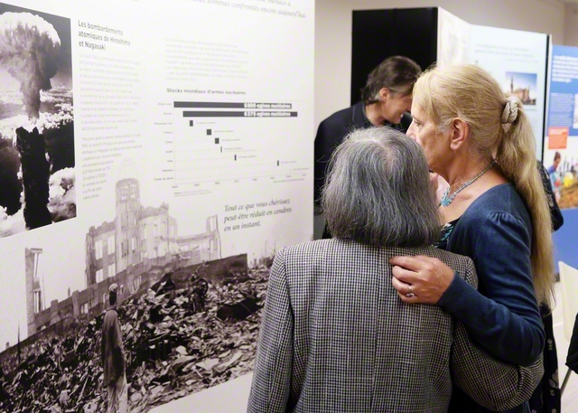 平和な未来を共に！――ベルギー文化会館で開かれた「核兵器なき世界への連帯」展