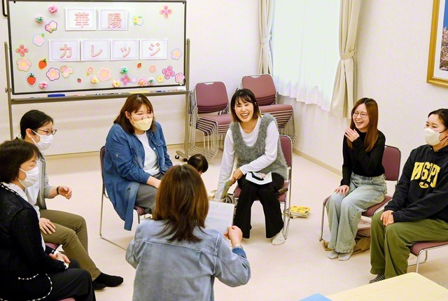 北海道網走市での華陽カレッジ。肩肘張らない雰囲気に自然と笑顔の花が咲く