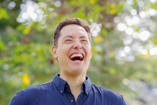 東京インタナショナル・グループ（TIG）でも活動するロベルトさん。「ミンナ、ヤサシクシテクレマス」と朗らかに