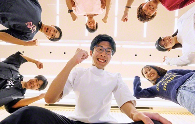 「Asia　Peace　Festa　2025」へ、成田さんはダンス演目の練習に仲間と励んでいる