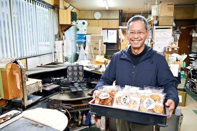 「“おいしい”との声が喜び」と早野さん。地区部長として激励にも奔走する