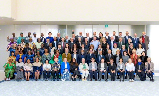 アフリカ、欧州の友