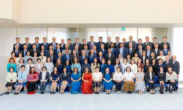 韓国、南アジア、東アジアの友