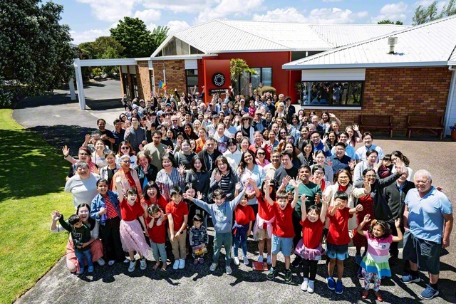 信仰の歓喜に満ちたニュージーランドの同志（2日、ニュージーランド文化会館で）