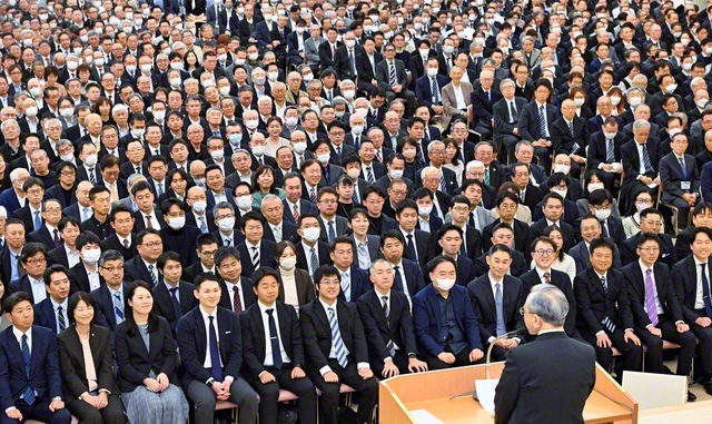 全国の代表が参加し行われた専門部の総会。師子王の心を燃やし、さらなる飛躍を誓い合った（東京戸田記念講堂で）