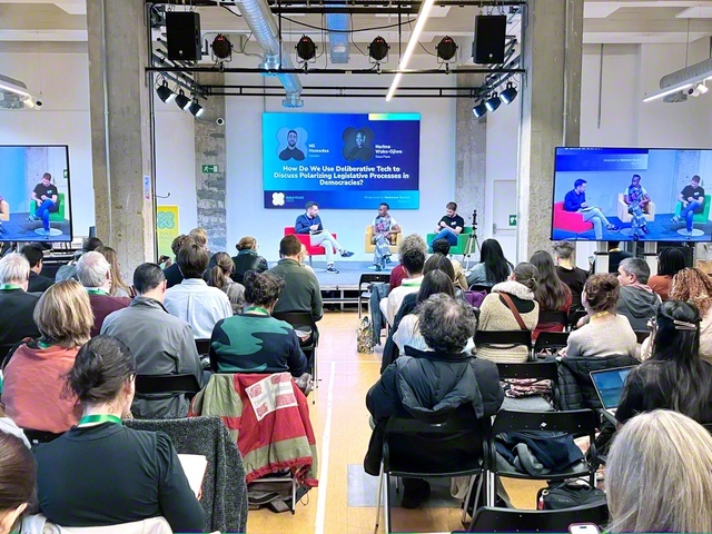 スペイン・バルセロナ市内で開催された戸田記念国際平和研究所の学術会議。互いの国や分野の取り組み等について、活発な意見交換がなされた（11月21日）