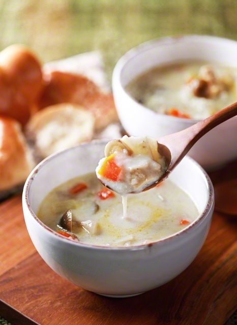 「トロトロ長芋ながいもチャウダー」　1人分　約219kcal/塩分1.2g