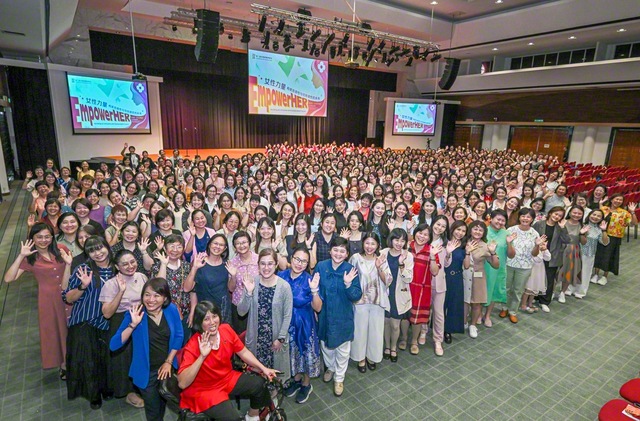 マレーシア婦人部の人材育成グループ「香峯会」の友が笑顔で（11月2日）