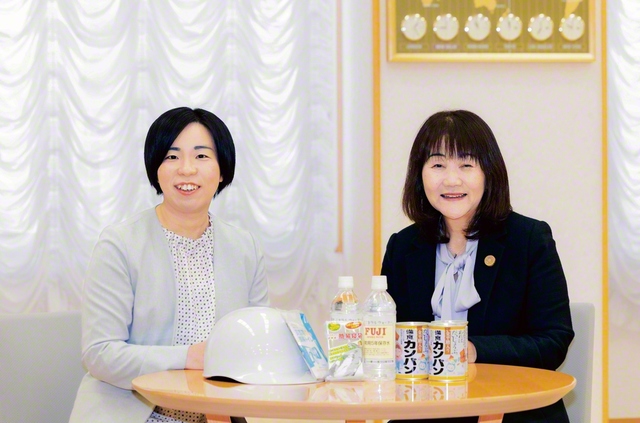 防災をテーマに語り合う小山内代表理事㊨と佐藤議長