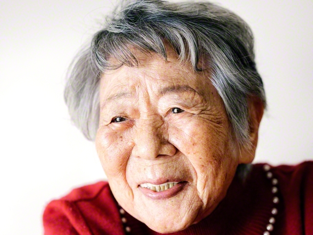 「よく70代に見られます。細かいことで悩まないから若く見られるんじゃなーい？」と多美さんは明るい