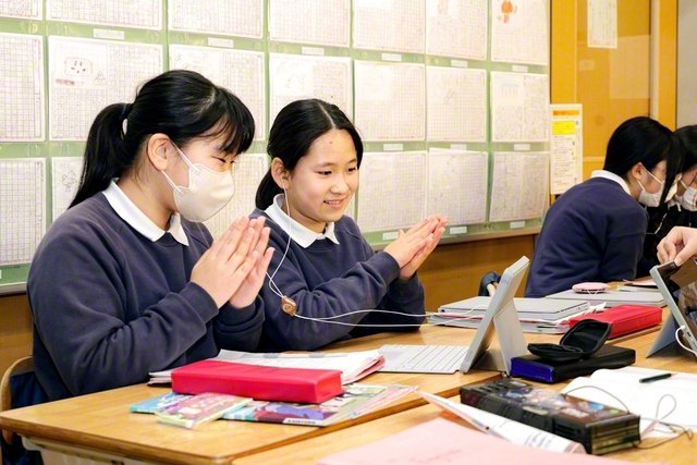 関西創価小学校の「グローバルキャンプ」（同校で）