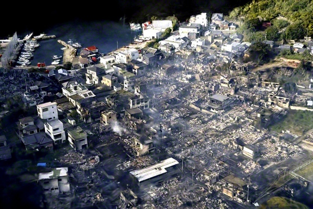 大分市佐賀関の火災現場の3D画像（昨年11月19日撮影の1781枚の航空写真から、共同通信と一橋大学の谷田川達也准教授が作成）