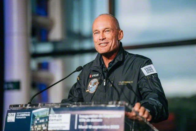 （写真は全て「ソーラー・インパルス財団」および本人提供）