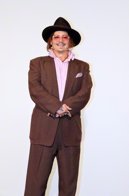 監督を務めたジョニー・デップ