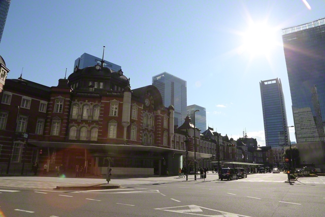 日本有数のオフィス街と共に歴史を刻んできたJR東京駅の丸の内駅舎（東京都千代田区）＝東京・浅見健一通信員