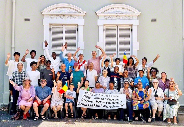 新春の集いに参加した南アフリカの友（1日）