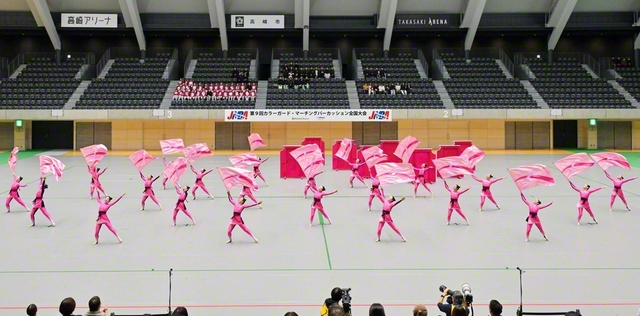 堂々の演技で観客を魅了した創価エアレンデル。見事な“王者の舞”に、聴衆から歓声と拍手が送られた（1日、群馬・高崎アリーナで）