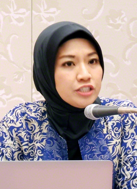 デフィ・ラフマワティ准教授