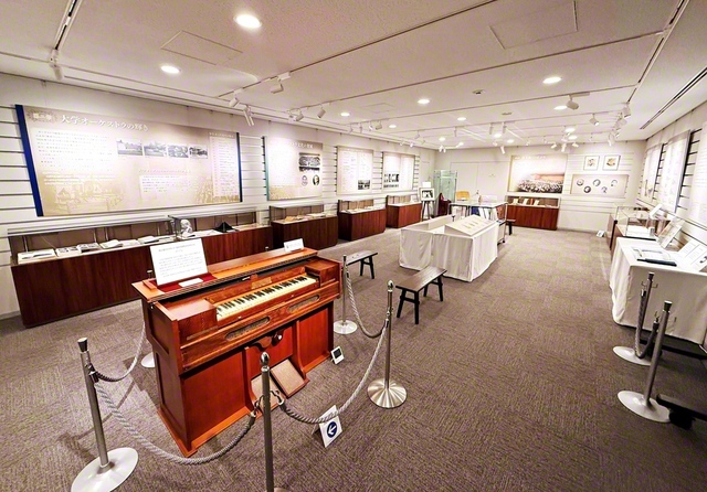 東京・信濃町の民音音楽博物館で開催中の企画展「日本のオーケストラのあゆみ～響き合う音楽の軌跡～展」（6月28日まで）