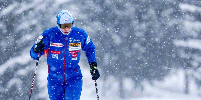 クロスカントリースキーの自主練習に励む大場さん。「自分との戦いです」と