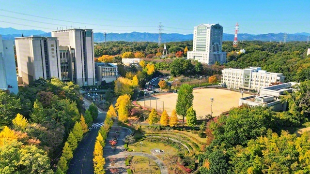 語学は世界への翼――平和貢献の人材を輩出する創価大学