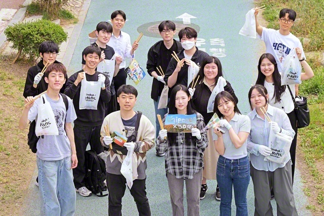 SDGsを積極的に推進する韓国SGIの友。学生部メンバーはゴミ拾い活動を全国各地で行っている