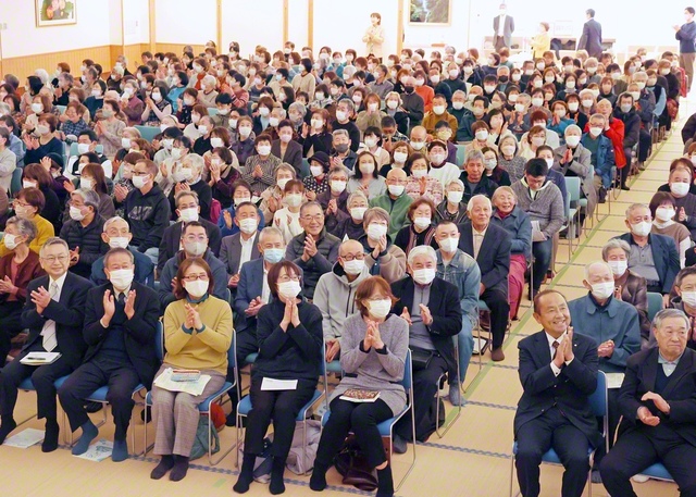 青森文化会館に集った青森圏、青森旭日圏、青森創価圏の友。青年世代をはじめ多くの同志が弘教・拡大を果たした